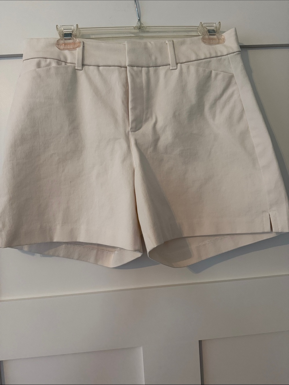 White Old Navy high rise pixie shorts 10